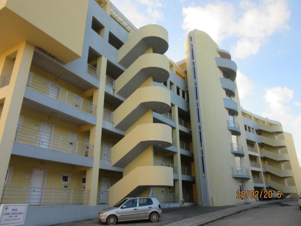 Lark View * Lagos